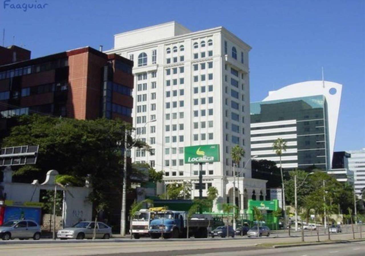 Suites E Quartos Na Avenida Carlos Gomes Porto Alegre Exterior photo